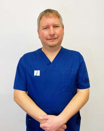 HIMG - Dr. Lendvai András HIMG Hajbeültetési Klinika - Dr. Lendvai András